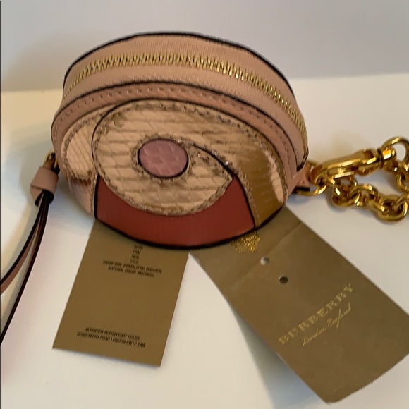 BURBERRY ~ pink leather coin purse keychain - Picture 3 of 7